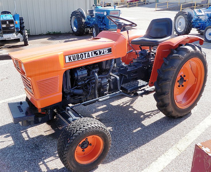 Kubota L175 PIERŚCIENIE I TŁOKI
